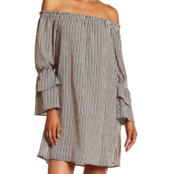 Bobeau | Boho Off The Shoulder Striped Ruffle Sleeve Dress Navy Rust | Size XS - Picture 1 of 12